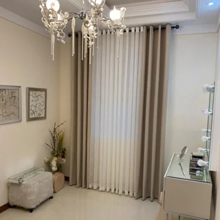 پرده پانچی حریر با کناره نسکافه ای